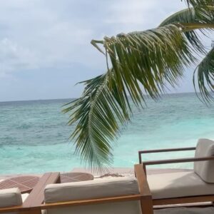 Ishwarya Ravichandran Instagram - My dreamy place @joalimaldives 😍🌊🐚🛥️💃🏻
.
.
.
#surprise#maldives #enjoylife #positivity