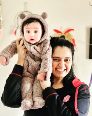 Iswarya Prabakar Instagram - Ennathu…enaku 5months aayuducha 😃???
•
Am I 5months old already 😃??? 
•
Big Bear hugs to everyone seeing my picture 🧸 🤗
#kalki #babyk #bearbaby #babybear #5monthsold