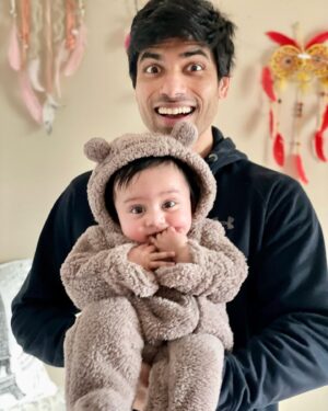 Iswarya Prabakar Instagram - Ennathu…enaku 5months aayuducha 😃???
•
Am I 5months old already 😃??? 
•
Big Bear hugs to everyone seeing my picture 🧸 🤗
#kalki #babyk #bearbaby #babybear #5monthsold