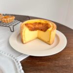 Ito Ohno Instagram - カスタードタルト🥧 浅いタルト型ではなく深底で焼いてみたけれど、 食べすぎてしまってます😵‍💫 #カスタードタルト #フラン #flanpatissier #手作りお菓子