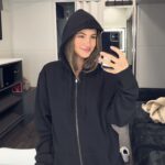 Ivana Baquero Instagram - Life Lately Happy Weekend everyone out there 🧡