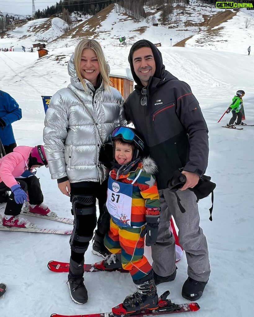 Ivana Miličević Instagram - My forever valentines. Austria. #skiing