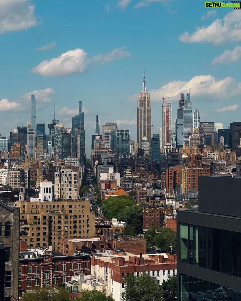 Ivana Surovcová Instagram - Hello New York! It’s great to be back🫶🏻 #newyork #workandpleasure
