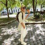 Ivana Surovcová Instagram – Toľko radosti z jednej🍦🫠
#akomaledieta