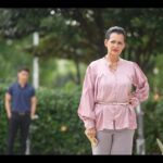 Ivanka Suwandi Instagram - Tertawan Hati everyday @sctv @essjaystudios_ph at 20.00 pm @davidsuwarto @jimmy_lalwani @sridhar_jetty117 @bapusanjeev
