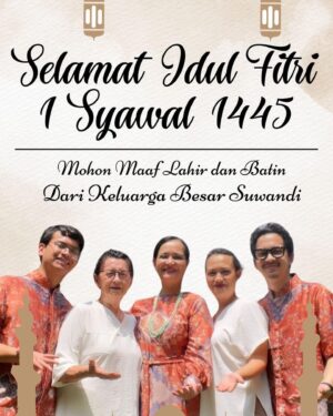 Ivanka Suwandi Instagram - Happy Idul Fitri 💗💗🙏🙏🙏🌺. @lights.clo