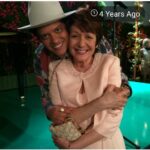 Ivonne Coll Instagram - TBT With my favorite performer in the World #BrunoMars 🙏❤️ This caption is when he honored us with his talent in "Jane the Virgin" #abuelaalba #sweetmemories