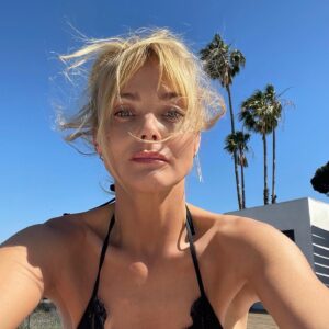 Izabella Scorupco Thumbnail - 20.3K Likes - Top Liked Instagram Posts and Photos