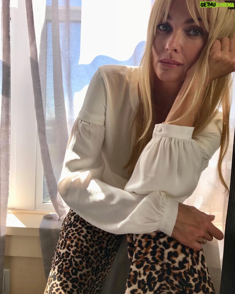 Izabella Scorupco Instagram - My blouse obsession 💓@maylastockholm