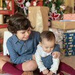Júlia Belard Instagram - Natal 2023 round 1, o nosso menino Jesus e seu irmão! Um Santo Natal para todos ❤️