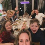 Júlia Rabello Instagram - Por aqui foi assim ♥️ Desejo que 2024 seja muito amoroso para todos!