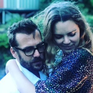 Jacinda Barrett Instagram - It’s time to say goodbye to my favorite facial hair. Happy first day back at work my love @iamgabrielmacht @suits_usa #suits #season8
