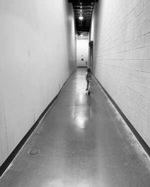 Jacinda Barrett Instagram - Nine years of racing down the @suits_usa stages....One last sprint to the finish line. #almostover #toronto #sayinggoodbye