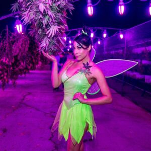 Jackie Ibarra Instagram - Interrupting your Christmas timelines with a Halloween throwback! 😆 green fairy 🧚🏽 in the green garden @hempworldvegas with @drewgennusolv! Are we ready for 2021 or what???