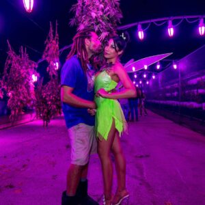 Jackie Ibarra Instagram - Interrupting your Christmas timelines with a Halloween throwback! 😆 green fairy 🧚🏽 in the green garden @hempworldvegas with @drewgennusolv! Are we ready for 2021 or what???