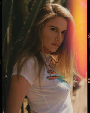 Jackie Moore Instagram - 🌵