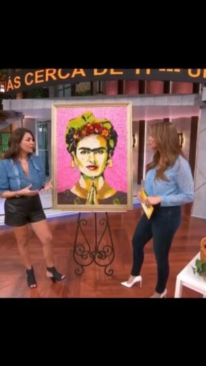 Jackie Sorkin Instagram - 🍭Spreading Candy Love & Art in Miami with @rasheldiaz @irasema.torres & @jorgebernal Gracias Amigos! So Much Fun! I survived in Spanish! Ayyyy-Ya-Yay! 😳🍭🇦🇷🇲🇽@unnuevodia @telemundo @george_a_ochoa @hollywoodcandygirls @thecandytopia #unnuevodia #dreambig #candytopia #miami #candyart #art #iloveyouteam