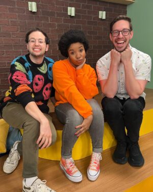 Jacklyn Uweh Instagram - FAN. BEHAVIOR. 🥰❤️ These have been sitting in my favorites for far too long. The Roast of The Try Guys is live!
@smosh