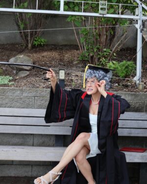 Jacqueline Scislowski Instagram - Oooweee man does college age ya…🤪🤪 well HELLO again!😁😉 Grandma Jax has officially graduated college!!🥳🫡
.
.
.
Swipe to see how it all began in 2020 when we were knee deep in covid era! (:
