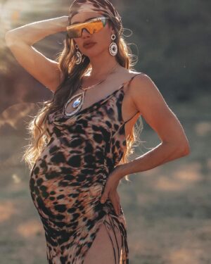 Jacqueline MacInnes Wood Instagram - 🌞🐅