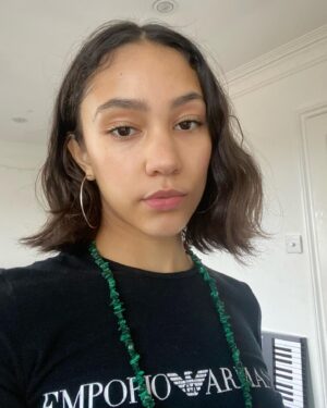 Jade Alleyne Instagram - Purpose driven, through the thin and thick of it. I’d say a life lived in the pursuit of dreams isn’t easy, but it will provide your heart a blanket of peace when you go to rest each night 💭