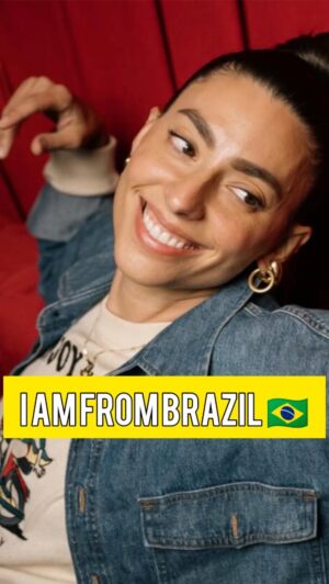 Jade Catta-Preta Instagram - Where my Brasilerinhos at?? You guys better come out to the BIG HAPPY COMEDY TOUR! Big kickoff show is May 31 @bourbonroomhollywood VENHA! Also! Go listen to this full up of #werehavinggaysexpodcast w/ @ashgavs it’s a good one. #gays #brasilian #lgbt🌈  #bighappytour