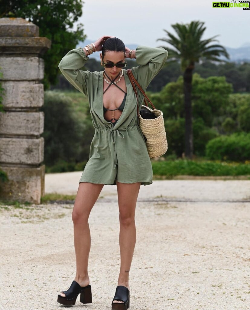 Jade Leboeuf Instagram - Embracing my olive green era 🫒