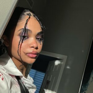 Jaidyn Triplett Instagram - I made this costume and did my own make up! I’m excited for you to see my full costume tomorrow!! What are you going to be for Halloween? 

#jaidyntriplett #halloween #costume #diycostume