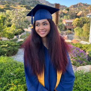 Jaidyn Triplett Instagram - Had to hit y’all with Part 2! 

(2) HS Grads, (1) HS student & (1) First Grader! 😳😩👀. What is life? 

#Grateful - This is My Theme Song! @kierrasheard