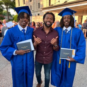Jaidyn Triplett Instagram - Had to hit y’all with Part 2! 

(2) HS Grads, (1) HS student & (1) First Grader! 😳😩👀. What is life? 

#Grateful - This is My Theme Song! @kierrasheard