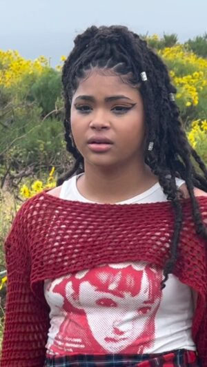Jaidyn Triplett Instagram - Raise your hand 👋🏾 if you already watched my music video! So… what did you think? Don’t forget to share it!

🔗 In my bio. - www.smart.bio/jaidyntriplett

#gonewiththewind #jaidyntriplett #musicvideo #bopstar #tornado #enough #newmusic