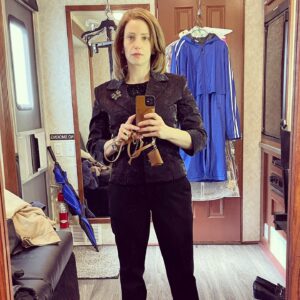 Jaime Ray Newman Instagram - Oh Kathe Sackler. You complicated cat. It was fascinating to step into your shoes for a few months, trying to wrap my head around the why and how you could let your family/Purdue Pharma and the opioid crisis spin so terribly out of control. Greed is not a sufficient answer. Maybe your own pain… who knows. But getting to share in telling @strongdanny magnificent mini series @dopesickonhulu was an honor. All 8 episodes are now available on Hulu.