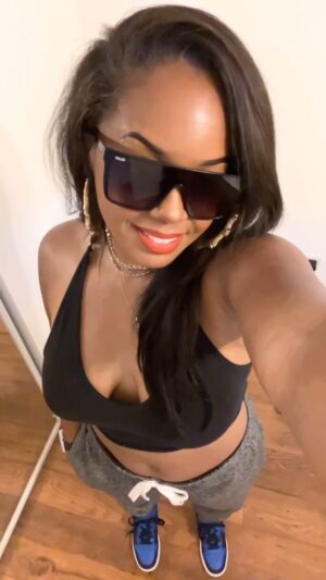 Jaimee Foxworth Instagram - Happy Sunday! 💙