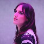Jain Instagram - J-3 pour @lesvictoires 🥴🥴🥴 pour l’album de l’année et artistes féminine 🥹 j’ai tellement hâte ! Quel titre vous aimeriez écouter ( du dernier album je précise) ?