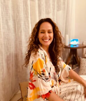 Jaina Lee Ortiz Instagram - When I’m reminded to embrace change. Because even while it can be difficult, you can always spot the beauty in it.  Happiness caught by 📸: @salamisarah