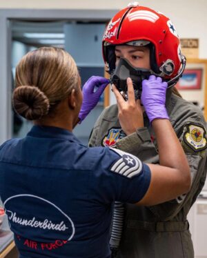 Jamie Gray Hyder Instagram - Still processing yesterday’s once-in-lifetime #F16 flight w/ the @afthunderbirds 🤯 So incredibly grateful for my time on the ground & in the air with one of the most impressive segments of our U.S. Armed Forces. Made it through the entire Thunderbird program, pulled 9Gs & even got to fly us through a roll and loop!
•
HUGE thank you to my pilot @thunderbird.8, to #PAO @kaity44 & to the rest of the #Thunderbirds team for the opportunity. I’ll never forget it!!! Beyond #bucketlist. #USAF