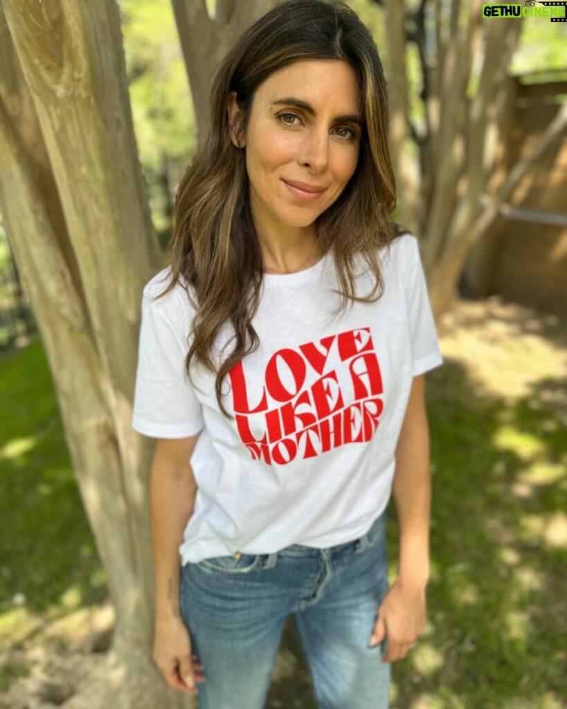 Jamie-Lynn Sigler Instagram - I celebrate all those who mother and honor the kind of love that is determined, powerful, and unconditional. We lift each other up with this love. We inspire and build community with this love. We give it to others, and receive it-so deeply and boldly. I am grateful for the friends who love me like a mother .. you know who you are. And I am proud to support the @allianceofmoms community and their mission to build bright futures for young parents who have experienced foster care. In honor of Mother’s Day, join me in supporting this campaign, and #LOVELIKEAMOTHER. Proceeds from this tee will benefit the impactful work of the Alliance of Moms and support essential services, education, and advocacy so that young parents in foster care and their children can heal and thrive. allianceofmoms.org/shop