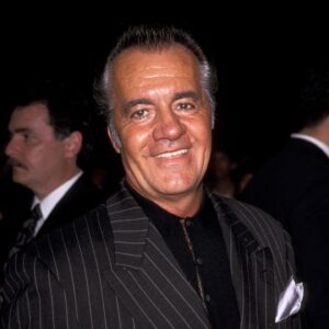 Jamie-Lynn Sigler Instagram - Oh Tony. I’m so heartbroken. I loved you so much. I have never been able to walk into a room that you were in without you giving me an enormous hug, drenching me in your cologne, and making sure I knew any man that came near me would have to answer to you first. You were SUCH a phenomenal actor. Stealing every scene you were in. You were tough, and strong, yet sweet and a real artist. There will never ever be anyone like you. I feel so lucky to have known you and been loved by you. ❤️❤️💔