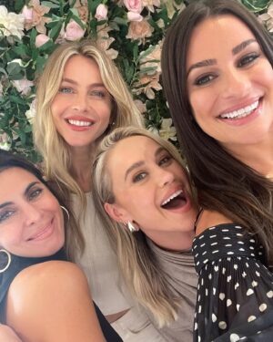 Jamie-Lynn Sigler Instagram - Some of the people that remind me of the love and light in this world.