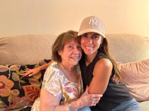 Jamie-Lynn Sigler Instagram - My Abuela. My Mima. Mi vieja. She’s 102 years old and she’s our everything. #pacienciayfe
