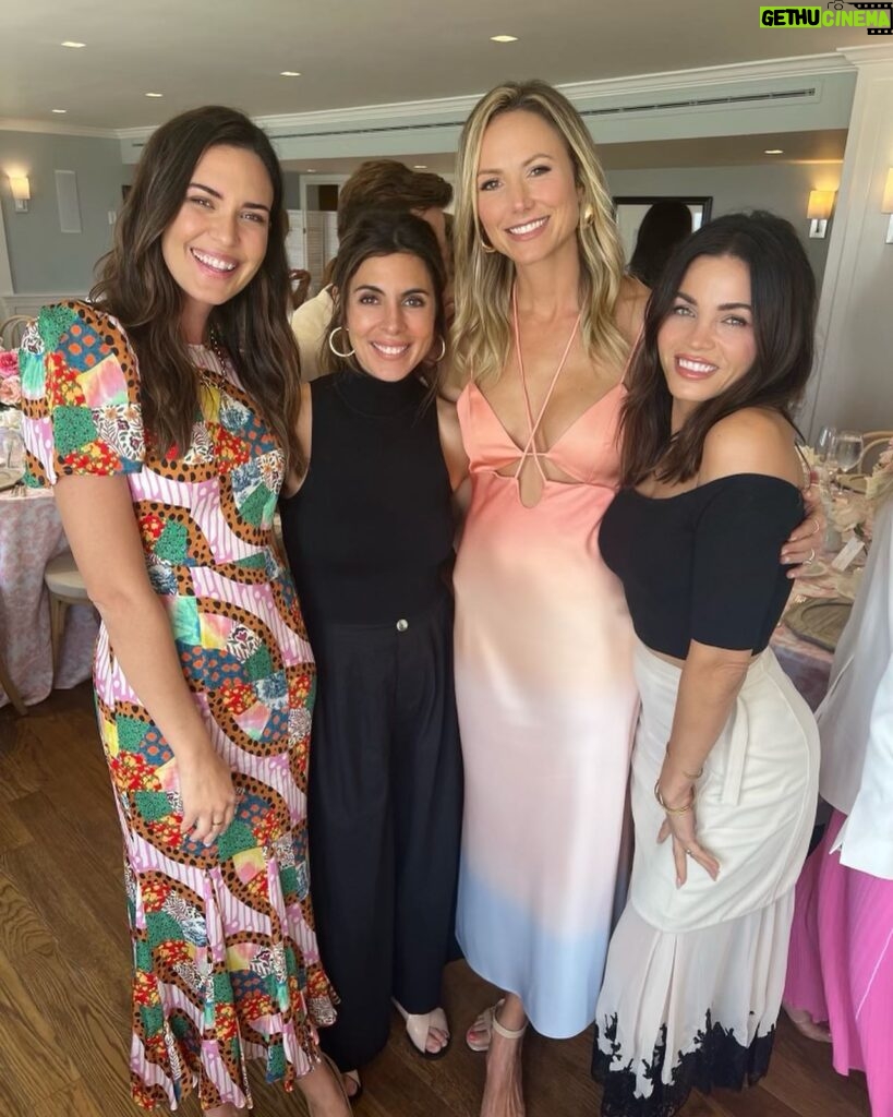 Jamie-Lynn Sigler Instagram - Some of the people that remind me of the love and light in this world.