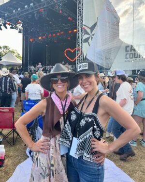 Jamie-Lynn Sigler Instagram - So grateful I was surrounded by some of my favorite people this difficult weekend, as we celebrated all the hard work that my guy and his wonderful partners put into on the first annual @cattlecountryfest  It was incredible and I’m so proud of you guys. Lots of winks from heaven this weekend ❤️