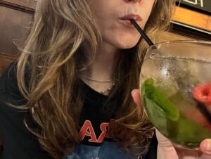 Jamie Clayton Instagram - 🥰🇬🇧😍