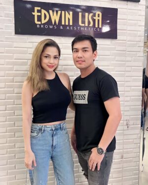 Jamilla Obispo Instagram - sorry for my pouty lips 😂 just had my lip correction tattoo with @edwinlisaaesthetics thank u my dear ang ganda ng result 😊🥹😍 super worth it. ❤️💄