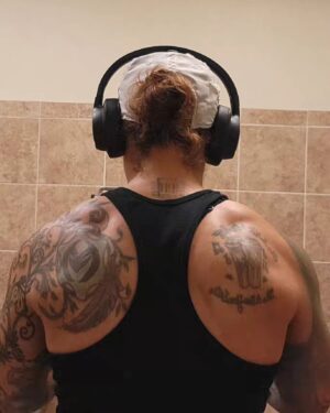 Jamine Benitez Instagram - GRINDING.......
PROGRESS......
REBUILDING......
💪 💪 💪 

#OGBADASS 
#fitover40
#strongfitwomen