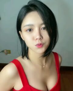 Actress Jane Chen HD Instagram Photos and Wallpapers September 2021