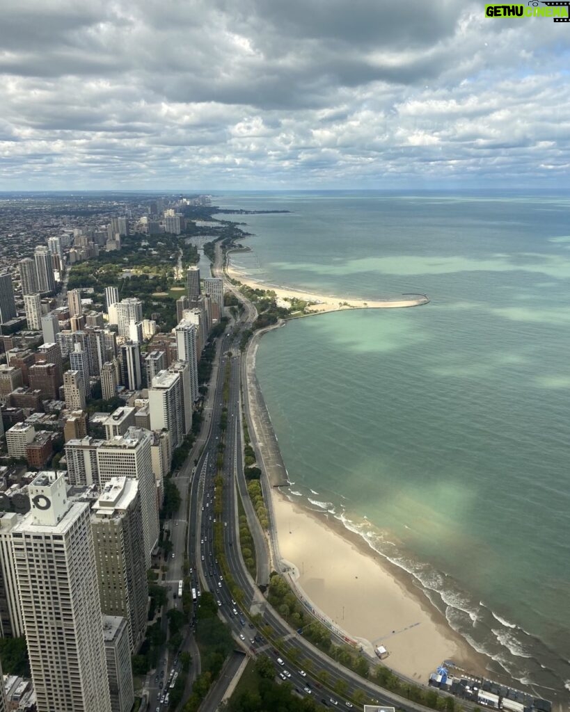 Jane Lynch Instagram - Looking north from #360chicago.