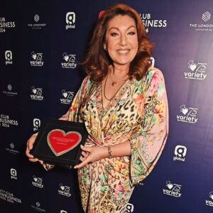 Jane McDonald Instagram - I had an amazing time at the Variety Club Showbusiness Awards last night and was so proud to win the ‘Outstanding Contribution to Entertainment’ Award! 

(Photo: Dave Benett/Getty images)