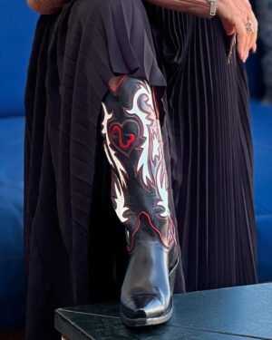 Jane Seymour Instagram - Introducing The “Open Hearts by Jane Seymour®” our collaboration with Dixon Boots! 🤠 It is a timeless limited edition cowgirl boot designed by… me!⁣
⁣
Inspired by my personal journey of heartbreak, healing and discovery, these boots carry the powerful message of the Open Hearts philosophy. A beacon of hope, resilience, and the beauty of maintaining an open heart through life’s trials and triumphs.⁣
⁣
In this special release of only 100 limited edition boots, 20 lucky buyers at random will receive⁣
“The Open Hearts by Jane Seymour® Boots” personally signed by me.⁣
⁣
With every purchase, you have the chance to receive an autographed meaningful piece of art crafted to last a lifetime.⁣
⁣
Pre-Order yours today at JaneSeymour.com!
