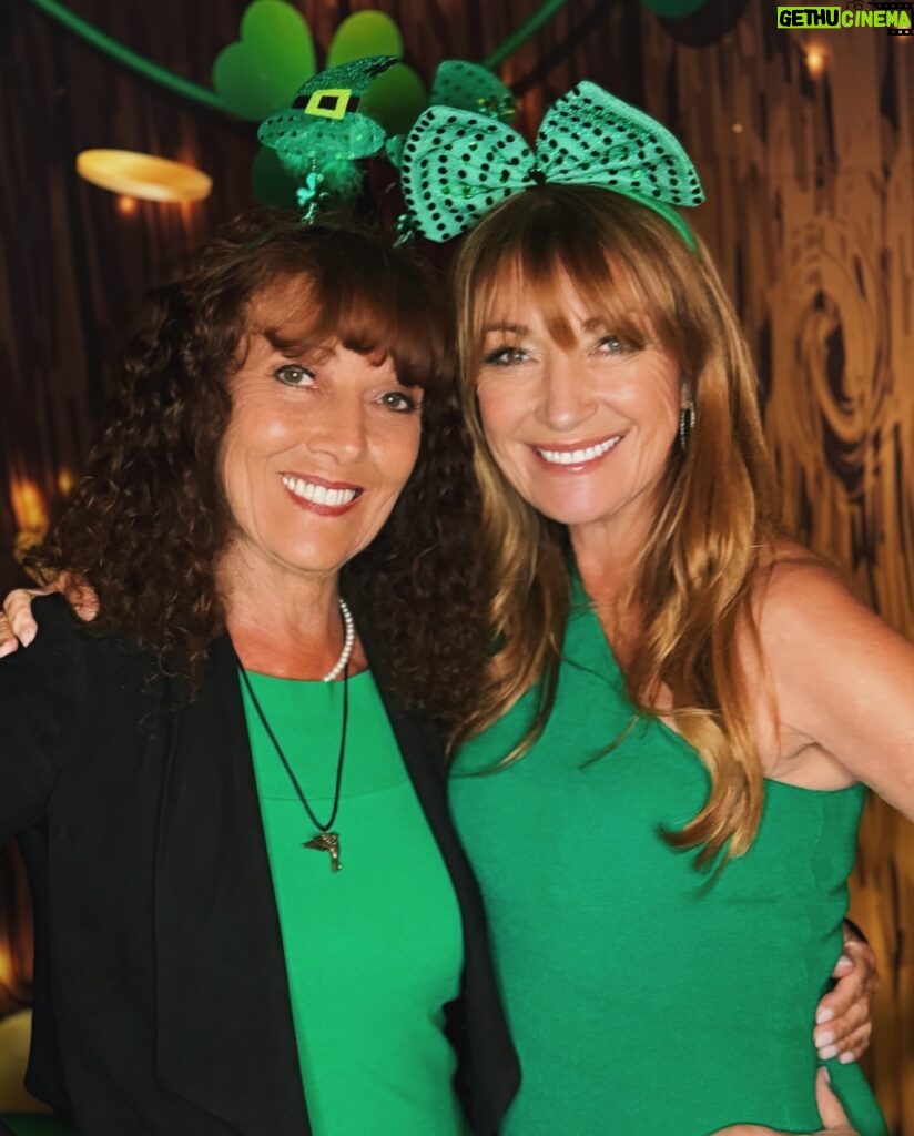 Jane Seymour Instagram - Top of the mornin’ and a happy #StPatricksDay to you! 💚 Wishing you a day filled with luck, laughter, and maybe just a wee bit of mischief! 😉🍀